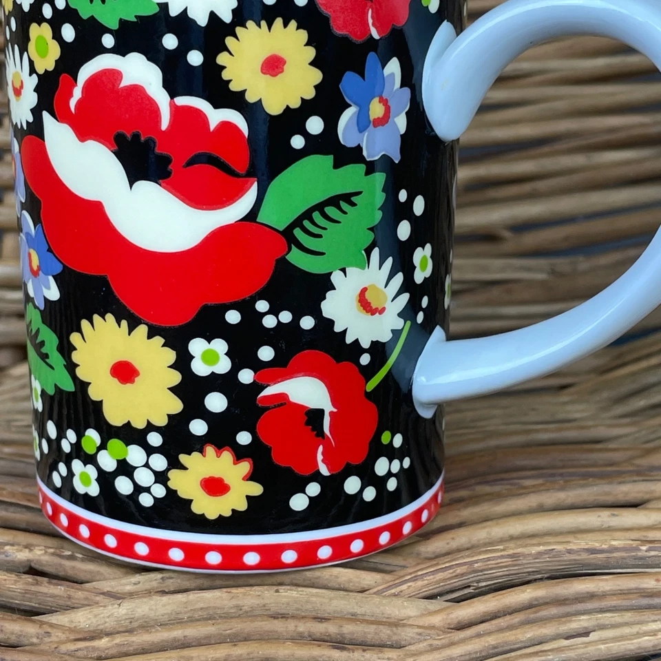 Taza de café floral negra y roja Vera Bradley Poppy Fields Barnes & Noble Foto 4 de 4