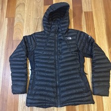 The NORTH FACE Women  s M Medium STEEP SERIES Hooded Goose Down Puffer Jacket