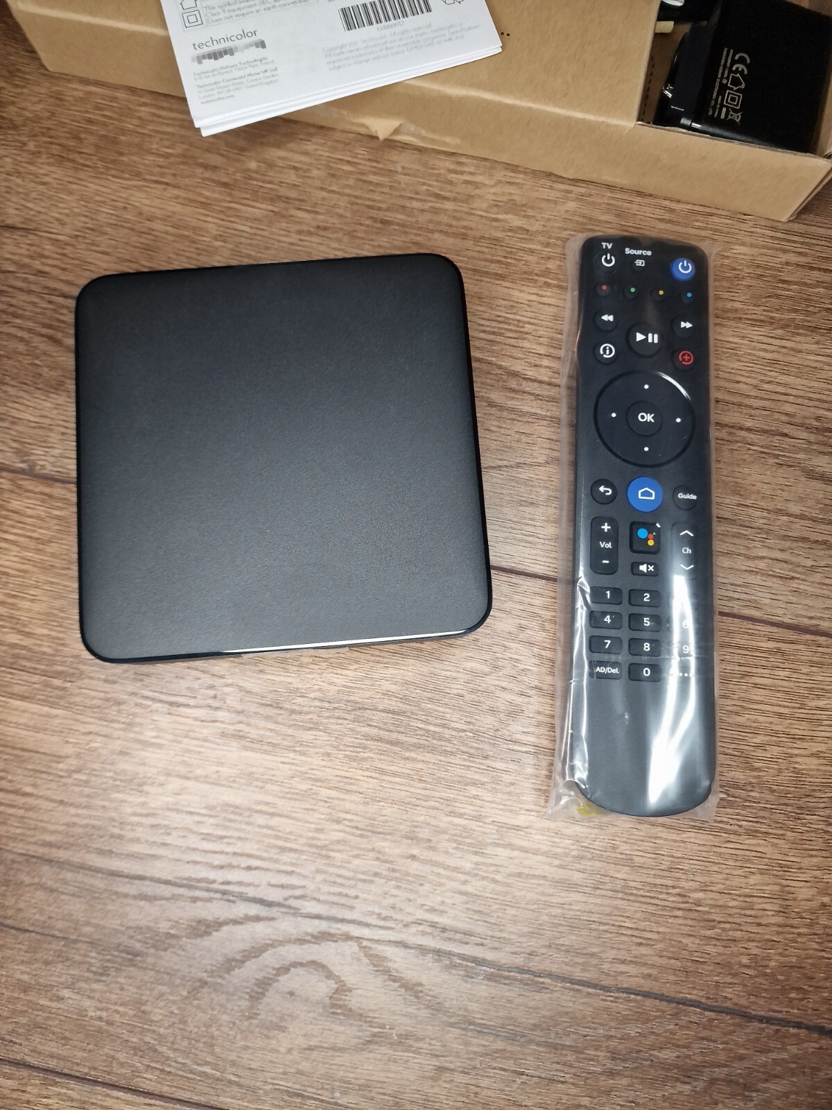 technicolor-uzw4054ttg-4k-uhd-dolby-talktalk-hub-android-tv-youview