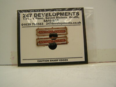 4mm Scale Ätzplatten 2er Set Antony & Diane in Messing rot