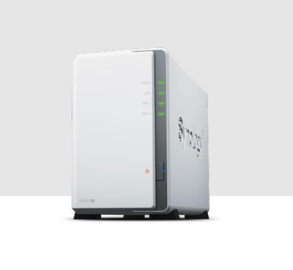 NAS assemblato Synology DS223J 8TB (2x4TB) con HDD Seagate 