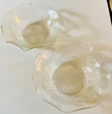 Jeannette Iris & Herringbone Crystal 2 Bowls Clear 5” Ruffled  Edge Berry Bowl