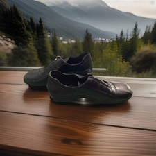 Schuhe Damen Maris Gr. 39 Schwarz Leder Wie Neu Zuziehschnürung, dicke Sohle