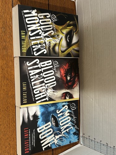 Daughter of Smoke & Bone Trilogy Laini Taylor Paperback Box Set Complete Series - Picture 6 of 13