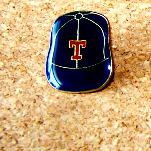 Texas Rangers baseball cap lapel pin light yellowing, older style - Picture 1 of 10