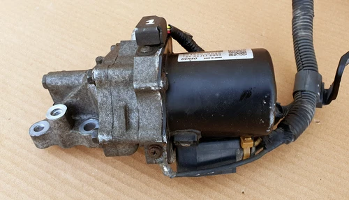 Lexus LS600H 2007 2008 Automatic Transmission Oil pump motor Oem 56010-HRA040 - Picture 3 of 11