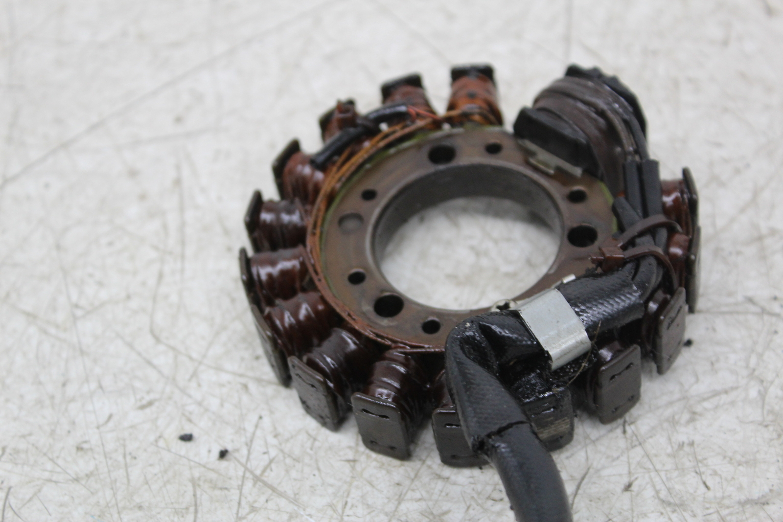 93 SUZUKI DR250 STATOR MAGNETO GENERATOR ALTERNATOR
