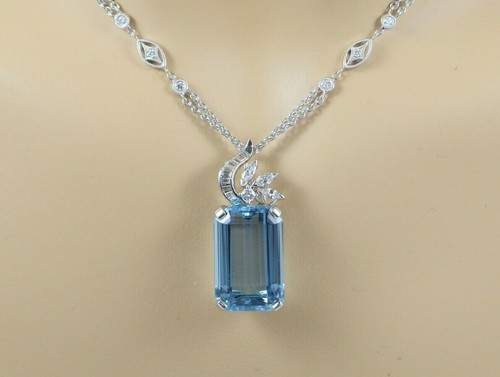 Tiffany Platinum Aquamarine Pendant 
