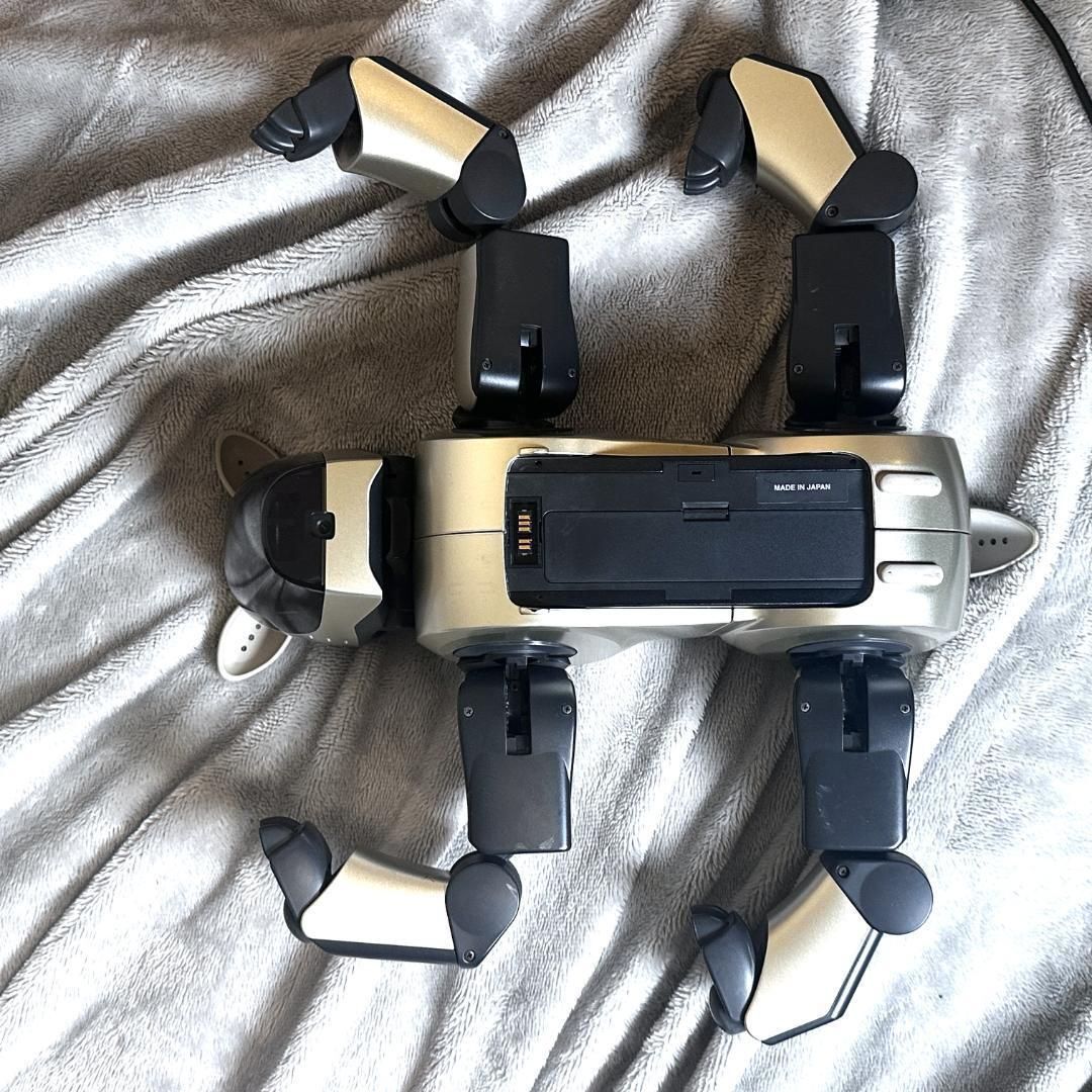 Sony AIBO ERS 210 (2nd Gen.) Robot - Silver for sale online Sony AIBO ERS 210 (2nd Gen.) Robot - Silver for sale online