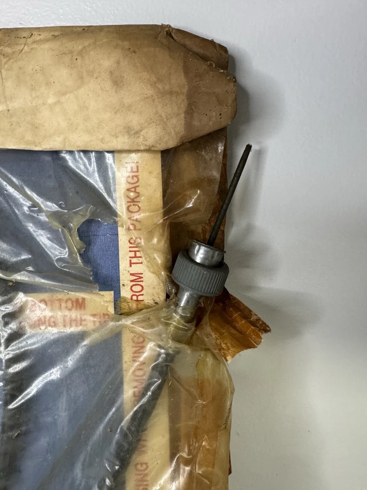 25032873 NOS AC Delco 1980 1981 Chevrolet Corvette Speedometer Cable W/O Cruise  - Image 3 of 4