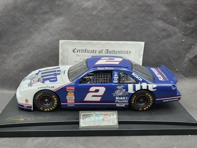Revell 1997 Rusty Wallace Miller Lite Car Ford Thunderbird 1:18