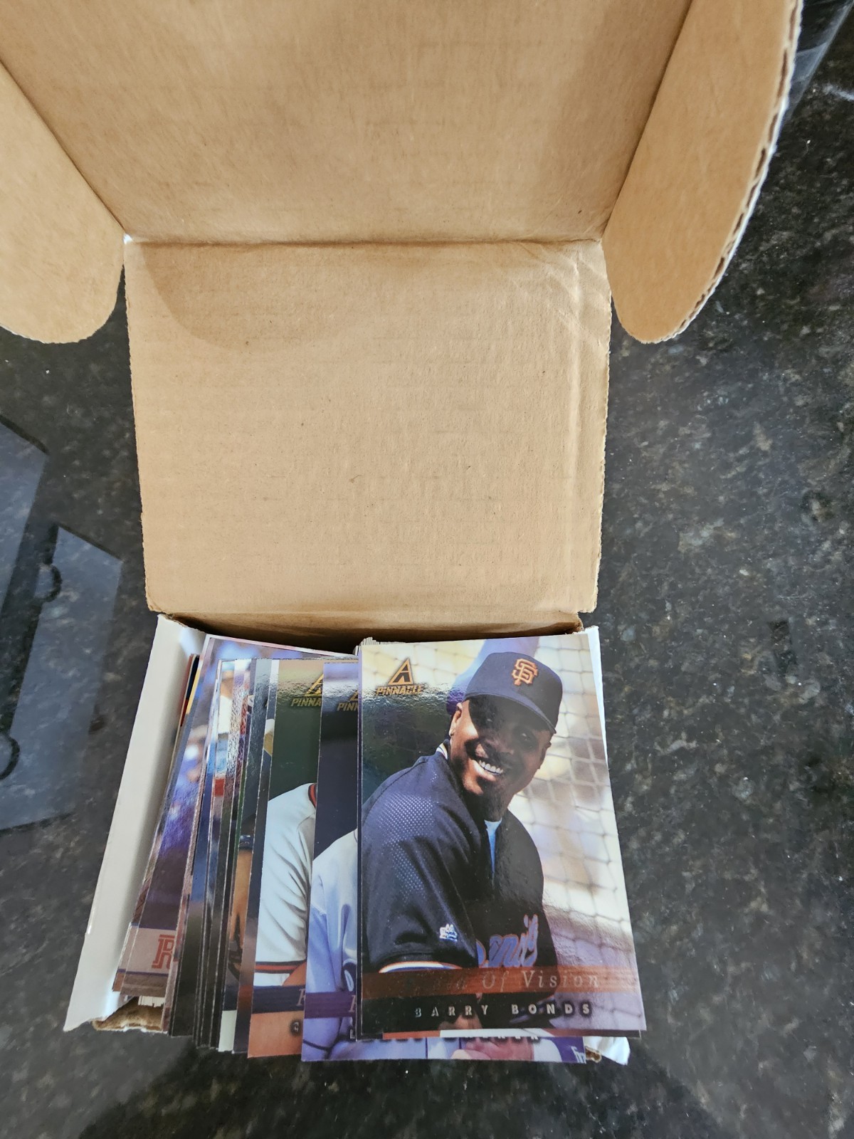 1998 Pinnacle Plus Baseball Complete Set (1-200)