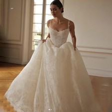 Vintage Lace Wedding Dress A-Line Strapless Appliques V Neck Corset Bride Gowns