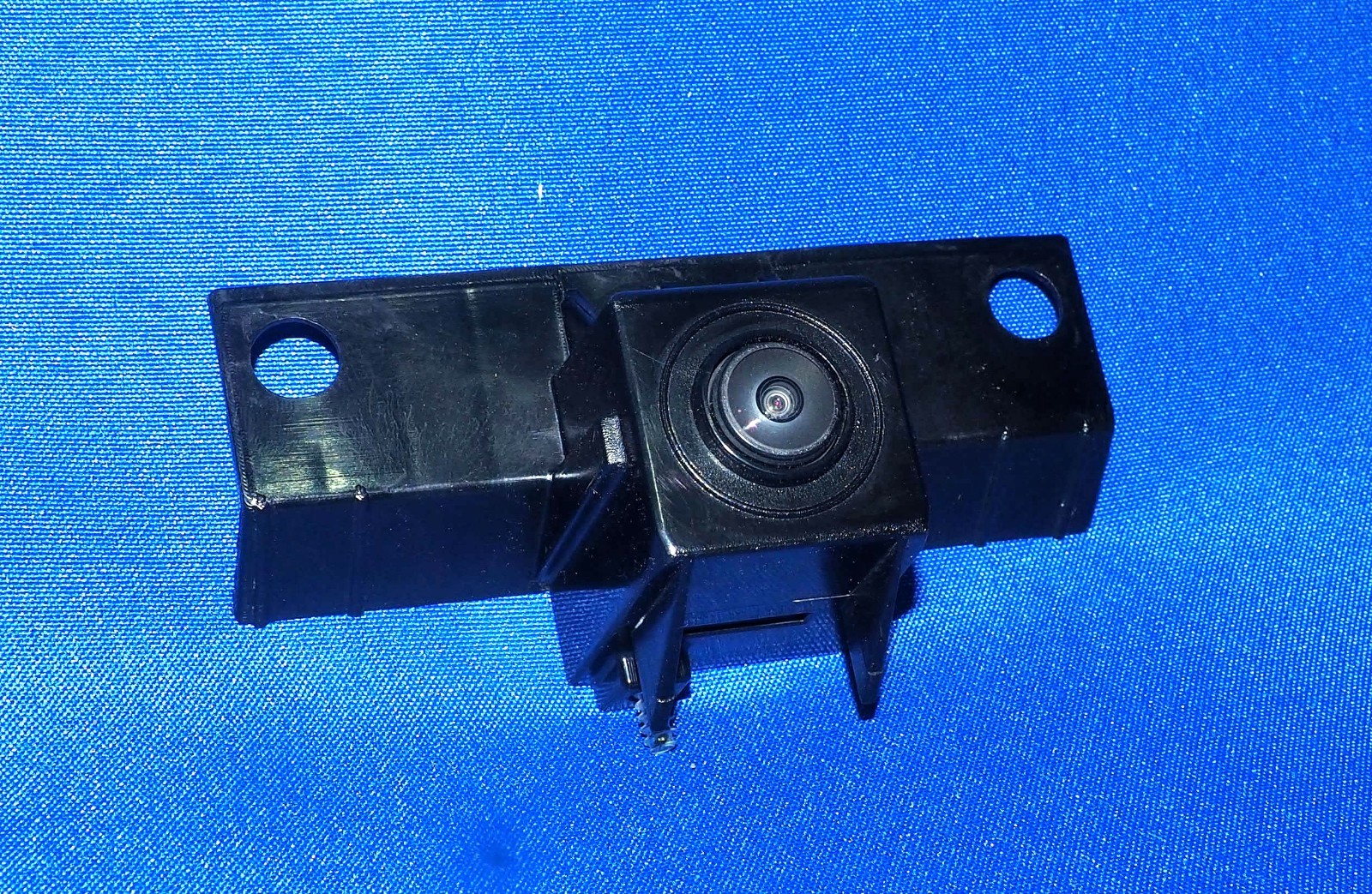 2022-2026 Maserati MC20 MCPura Rear View Camera OEM Base 670214600 Nice! 1K Mi