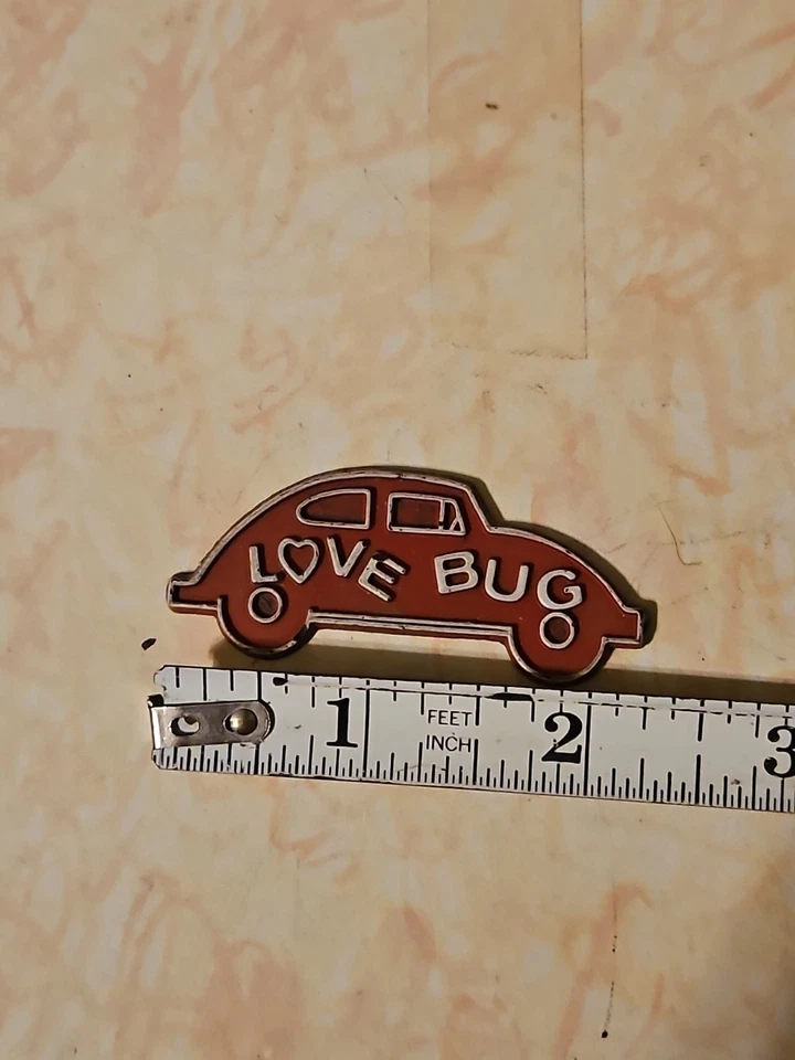 Imán de refrigerador rojo vintage años 70 Volkswagen Beetle THE LOVE BUG Foto 3 de 3