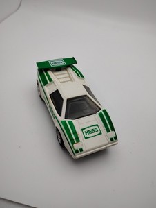 Hess Gasoline Lamborghini Pull Back Car Vehicle 1991 