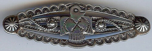 VINTAGE NAVAJO INDIAN SILVER STAMPED & APPLIED THUNDERBIRD PIN BROOCH - Picture 1 of 3