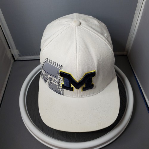 Top Of The World Michigan Wolverines Hat Sz S Unique Graphic LIGHT WEAR - Picture 2 of 19