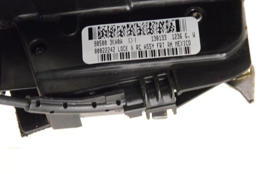2013-2015 NISSAN PATHFINDER PASSENGER RIGHT FRONT DOOR LOCK ACTUATOR - Image 4 of 4