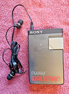 Vintage 1987 - Sony SRF-19W - FM/AM Walkman - TESTED - Working