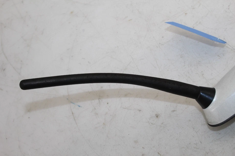 Nissan 370z 2013-2020 convertible antena aleta de tiburón con navegación OEM DV76 Foto 2 de 4