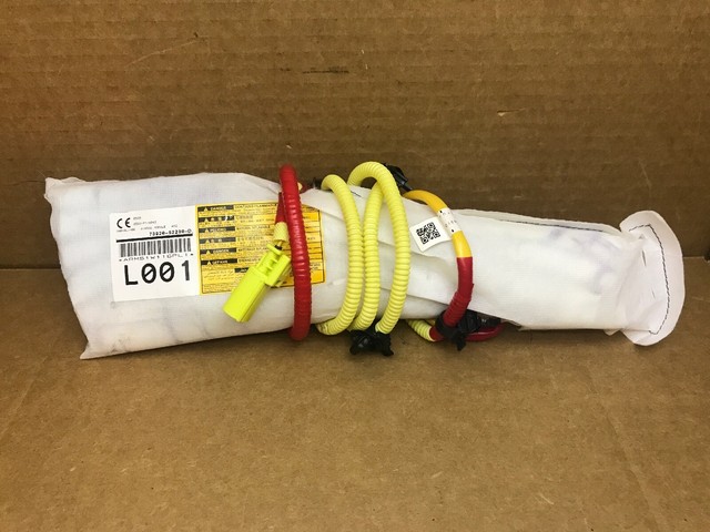 Toyota prius airbag