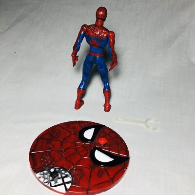2001 Marvel Legends Classics Toybiz Spider-Man w/ Round Red Base