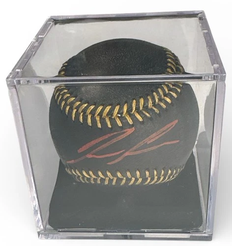 Ronald Acuna Jr. Signed Black OML Baseball – Atlanta Braves (Beckett Certified)