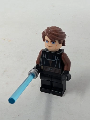 LEGO Stars Wars Anakin Skywalker Large Eyes Reddish Arms Minifigure - sw0183 01