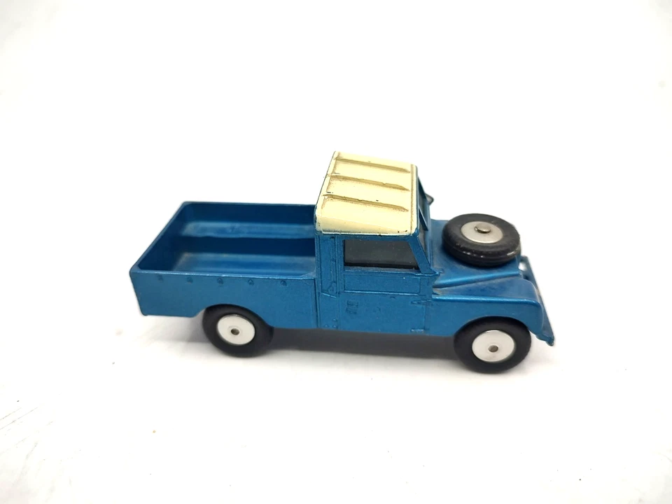 Vintage Corgi Toys Blue Land Rover Pickup 109 WB Truck Diecast - Image 2 of 4