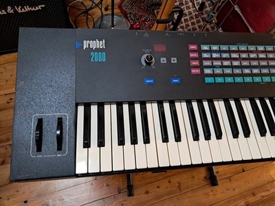 Prophet 2000 Sequential Circuits, 80er JahreSynthesiser