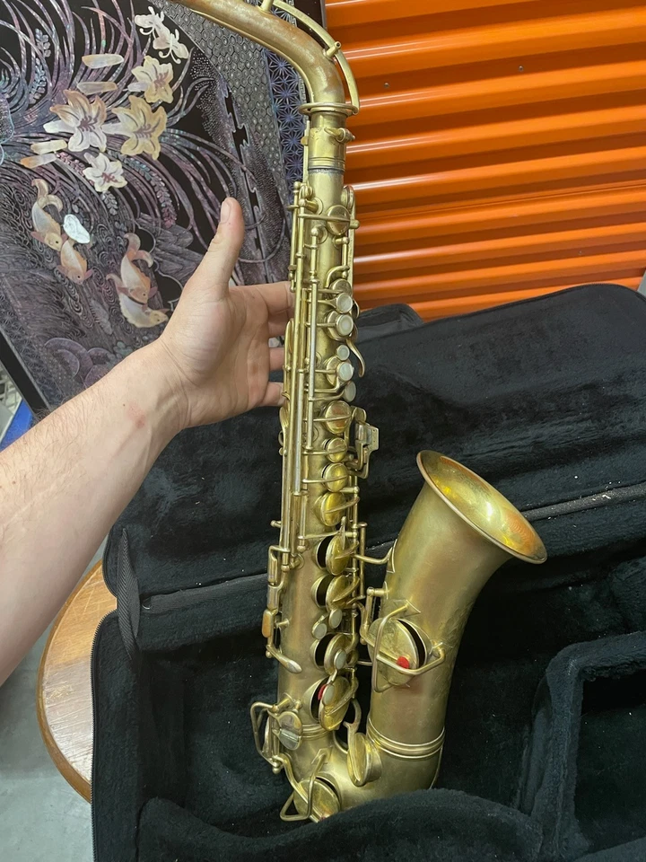 C.G. Conn Saxophone Alto 1914 Elkhart Indiana - Image 4 of 4