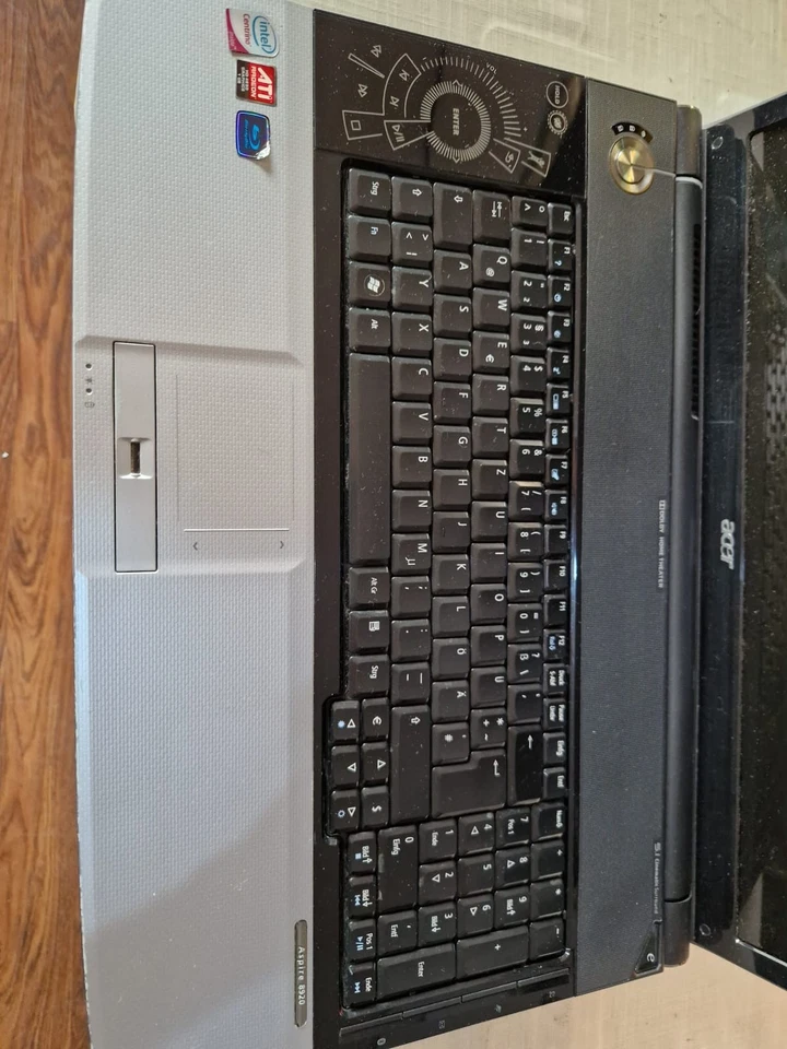 acer aspire 8920g - Immagine 2 di 4