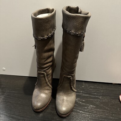Gucci Green Boots Size 7.5