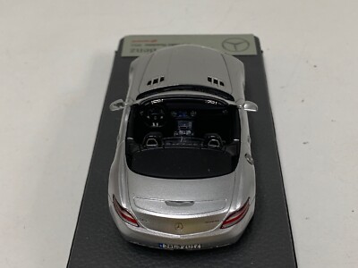 1/43 Spark Mercedes SLS AMG Roadster 2012 in Silver on Leather 1/43 Spark Mercedes SLS AMG Roadster 2012 in Silver on Leather