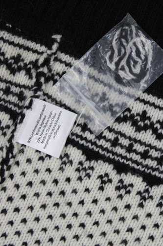 Cambridge Dry Goods Fair Isle Cardigan UK 14 Black White Wool Blend Reindeer - Picture 5 of 8