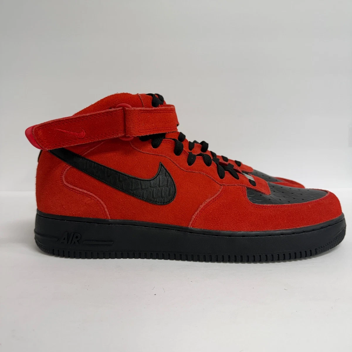 University Red Af1 Lv8 Utility Mid Nike Air Force '07 LV8 Mid