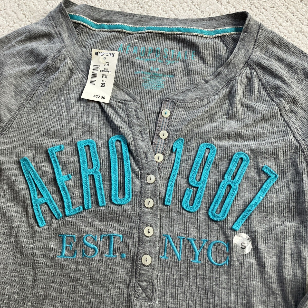NWT Aeropostale Ladies Y2K Gray Mini Ribbed Long-Sleeve Henley