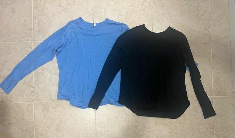 Lot Of 2 Zella Shirts Blue Black Thumbholes Size Medium