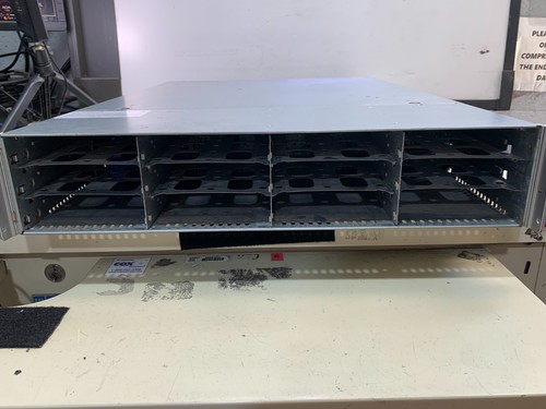 SUPERMICRO CSE-826 / 6027R-E1R12T SERVER 16GB RAM & (2x) XEON E5-2609 @ 2.50GHZ - Picture 2 of 10