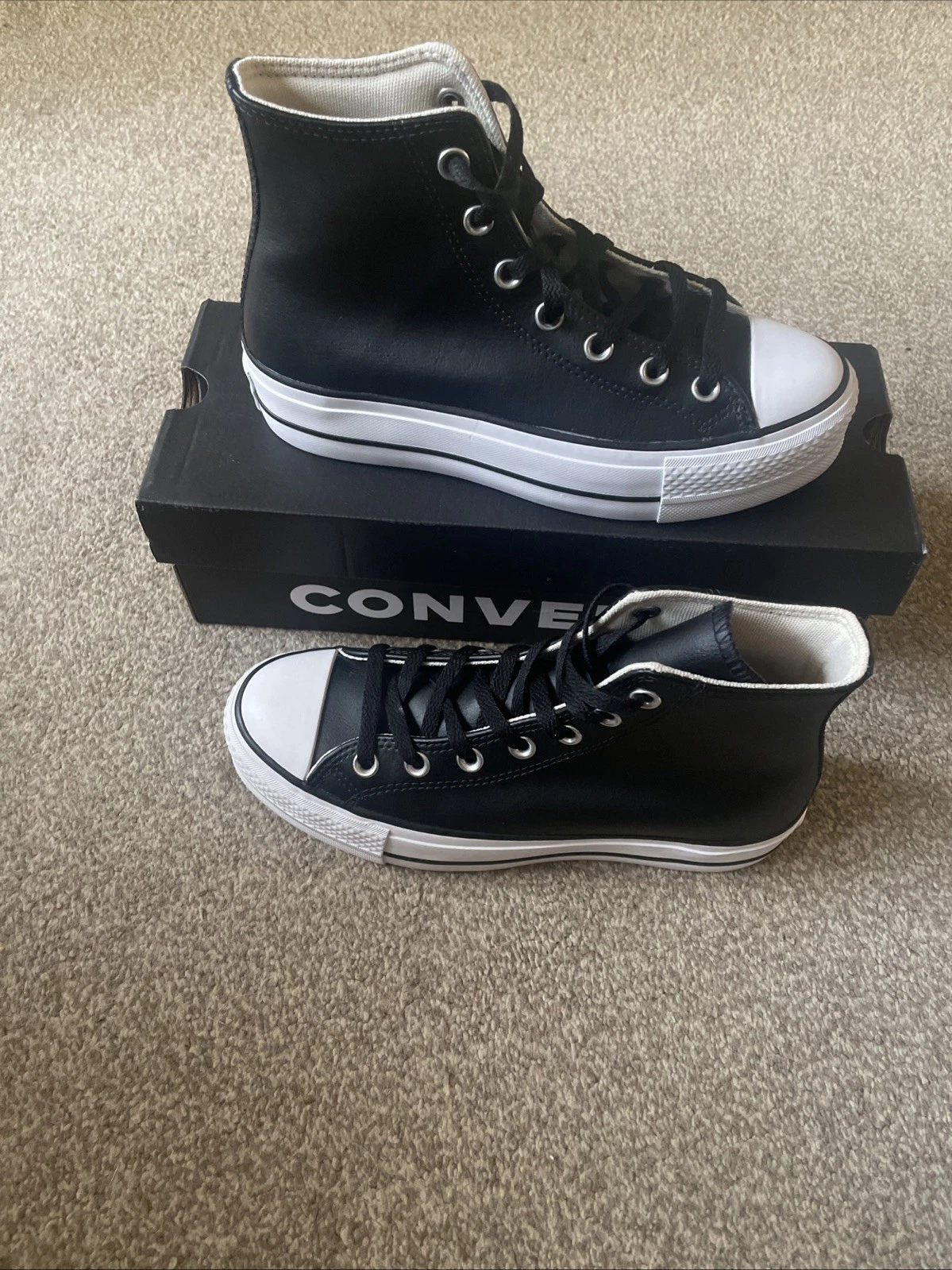 Converse Chuck Taylor All Star Lift Platform in pelle nera UK 5 561675C