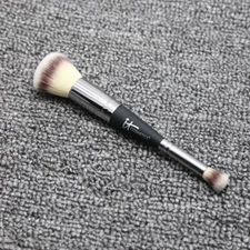 It Cosmetics Heavenly Luxe Complexion Perfection Brush N7 Brush -  No. 7 #7