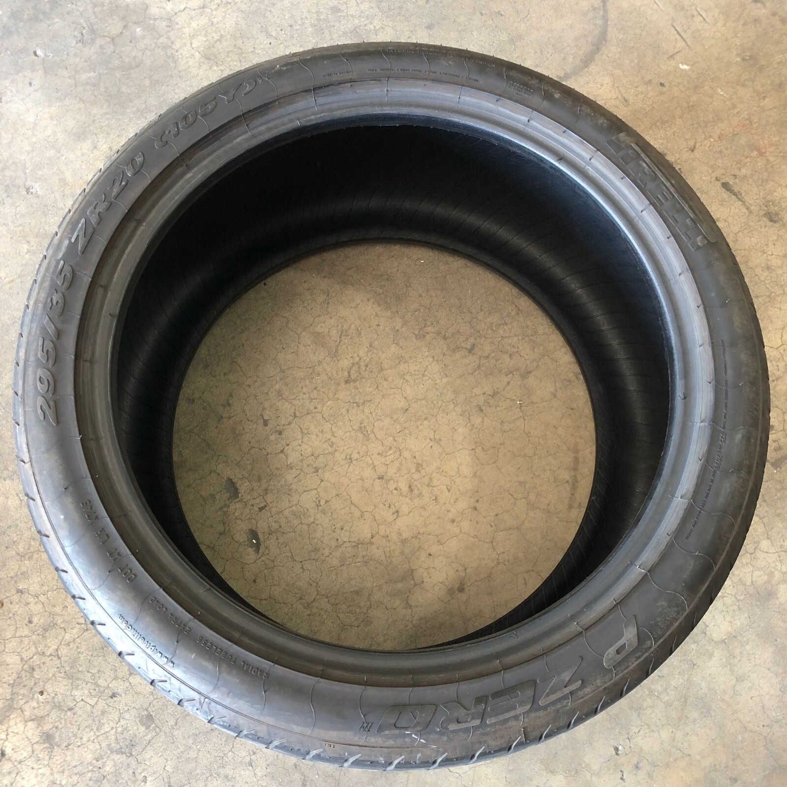 FERRARI 295/35 R20 Pirelli P Zero Tire 295 35 20 105Y