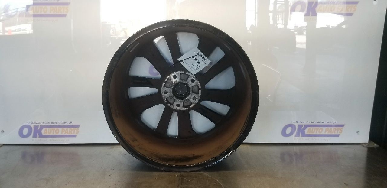 17 BENTLEY BENTAYGA 21X10 MACHINED AND PAINTED 10 SPOKE WHEEL RIM