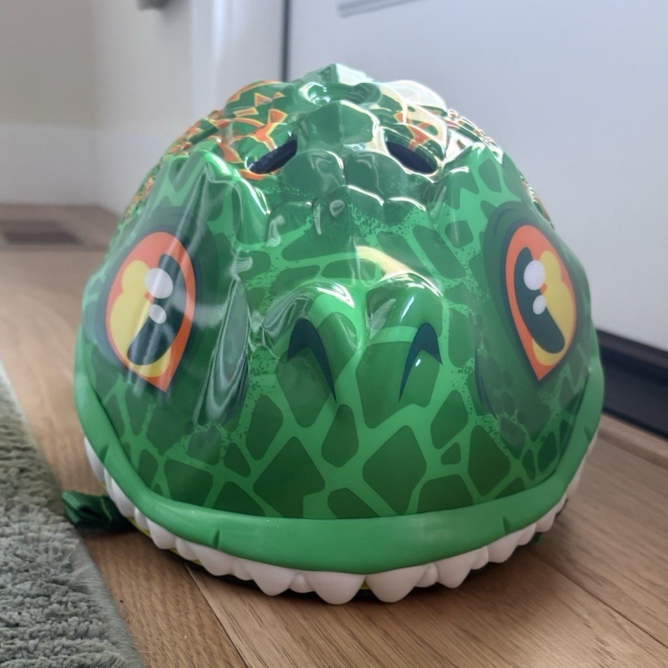 Raskullz Green Dinosaur Design Bike & Skate Kids Safety Helm