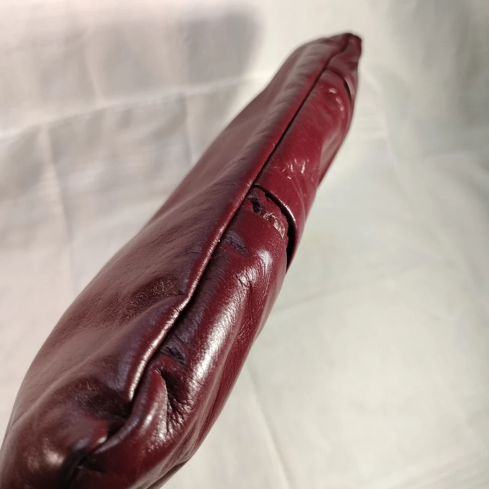 VTG Unbranded Clutch Bag Maroon Zippered Padded 11x7.5" Faux Leather NOS - Image 4 of 4