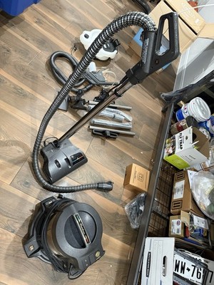 Rainbow E Series E2 Vacuum Cleaner shampooer kit, new repair kit, much more