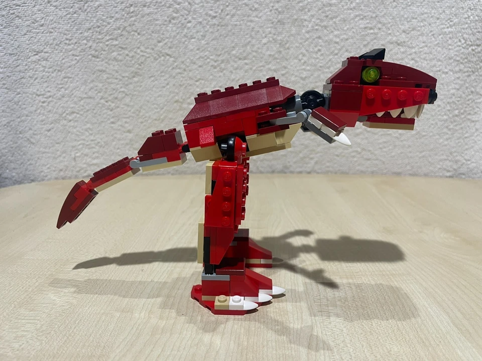 LEGO Creator 6914 Prehistoric Hunters, photo 4 of 5