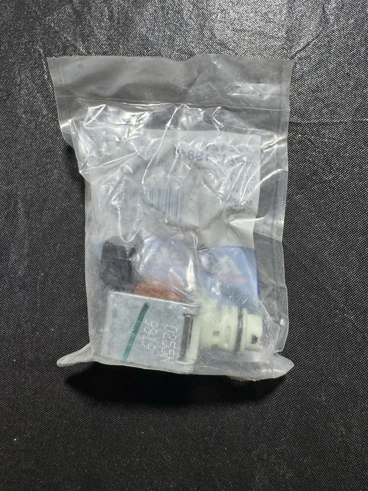 34 nuevos solenoides de cambio de transmisión automática GM OEM 24219819 Foto 2 de 2