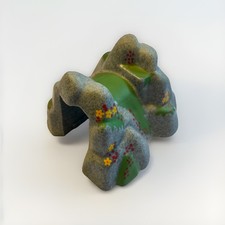 BRIO 33027 Plastic Adventure Tunnel for Thomas The Train Wooden Track Playsets